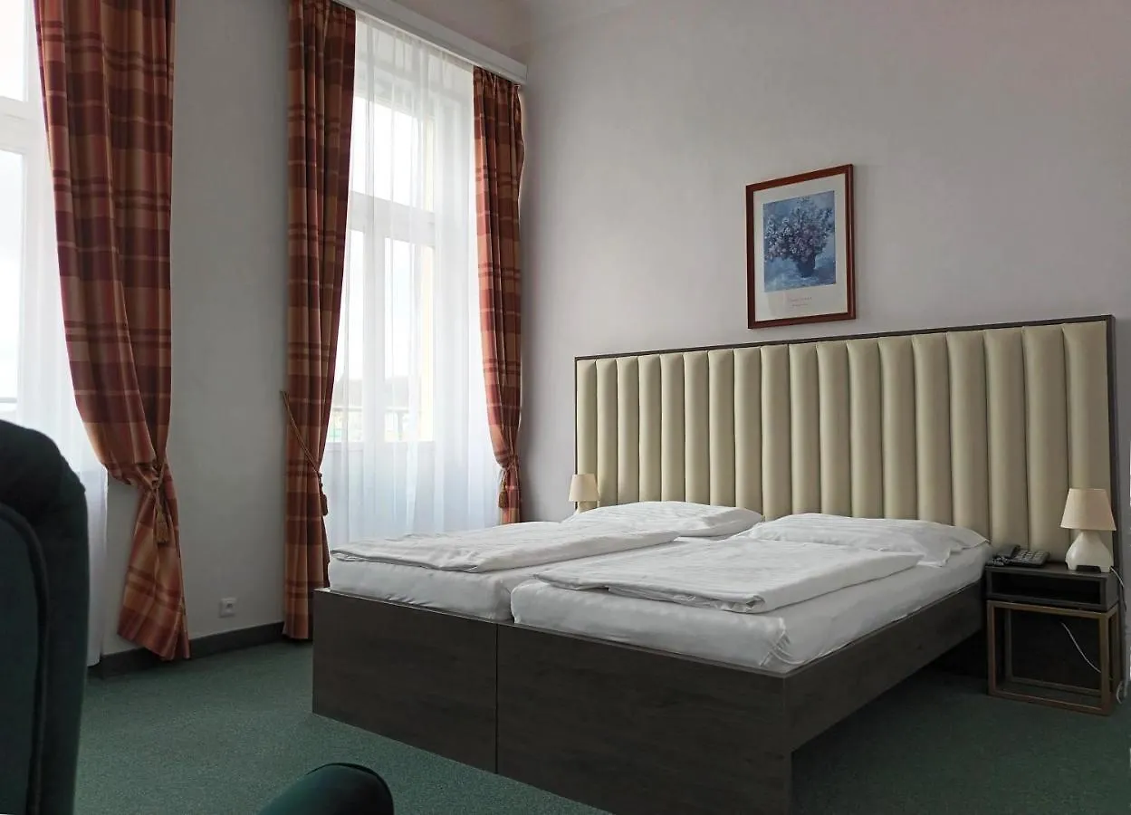Hotel Maxim Marianske Lazne 4*,