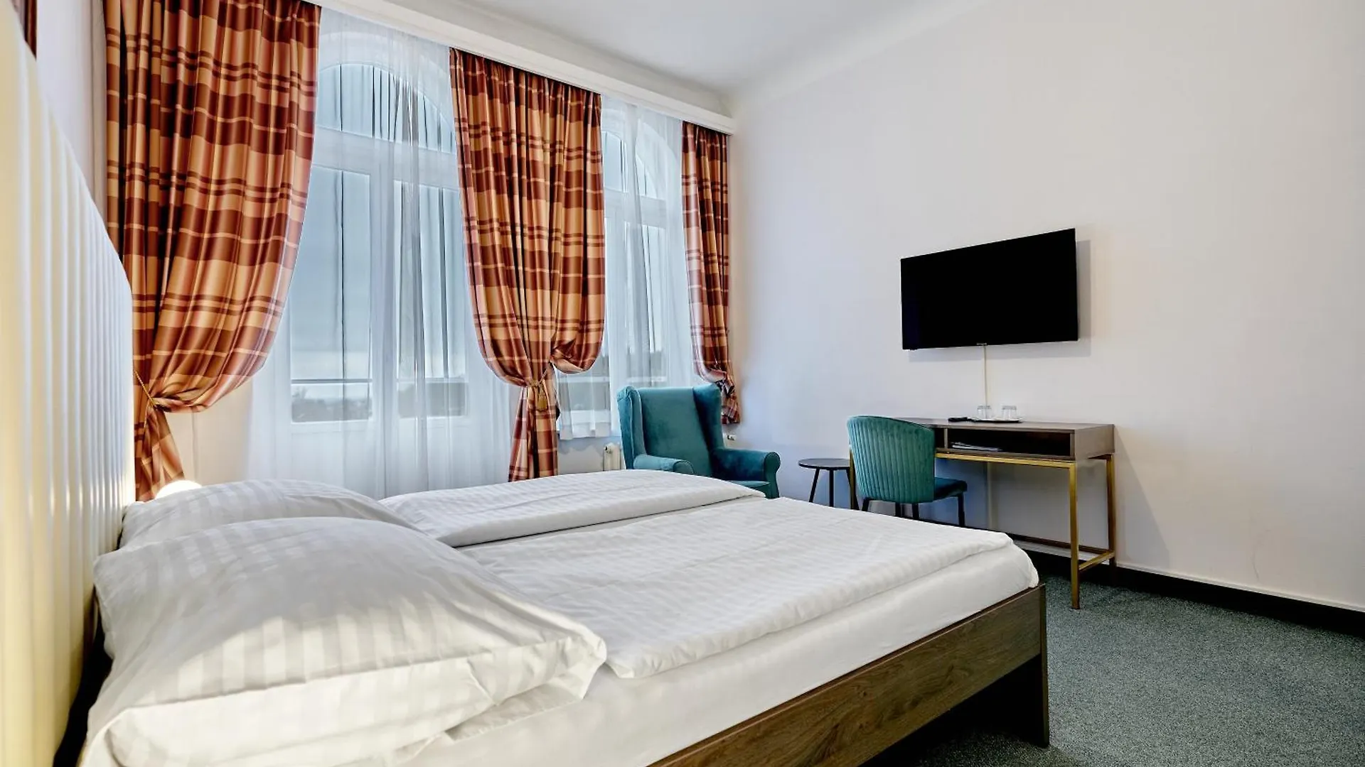 Hotel Maxim Mariánské Lázně 4*,